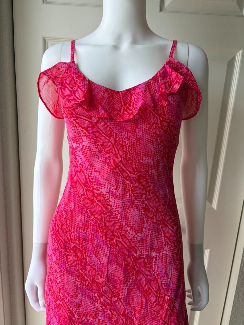 Betsey Johnson Size Small Vintage Pink Snake Print Midi Dress